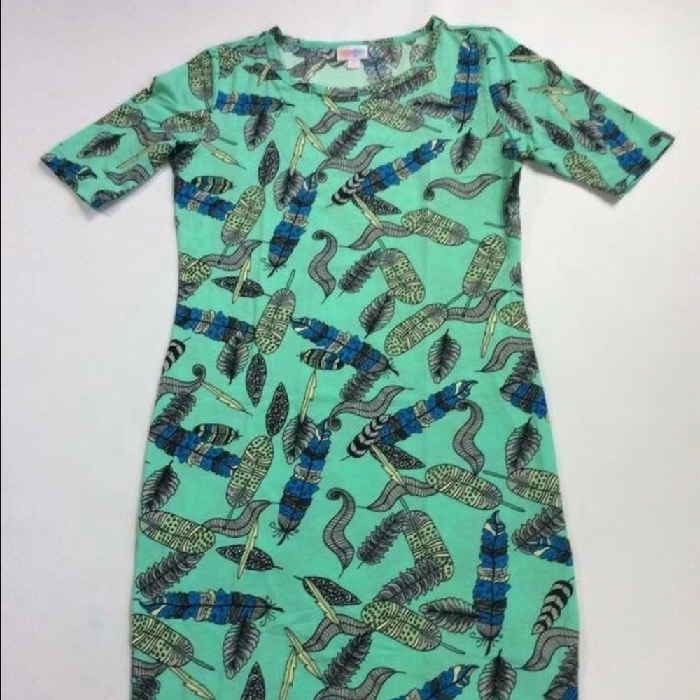 Small Pencil Dress with Feathers BNWT